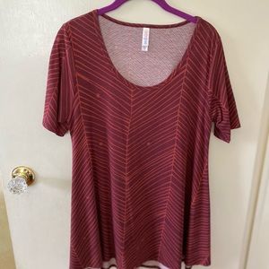 Lularoe burgundy Perfect Tee S